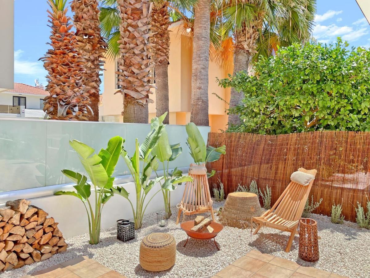 Villa Alba With Beach Access Larnaca Dış mekan fotoğraf